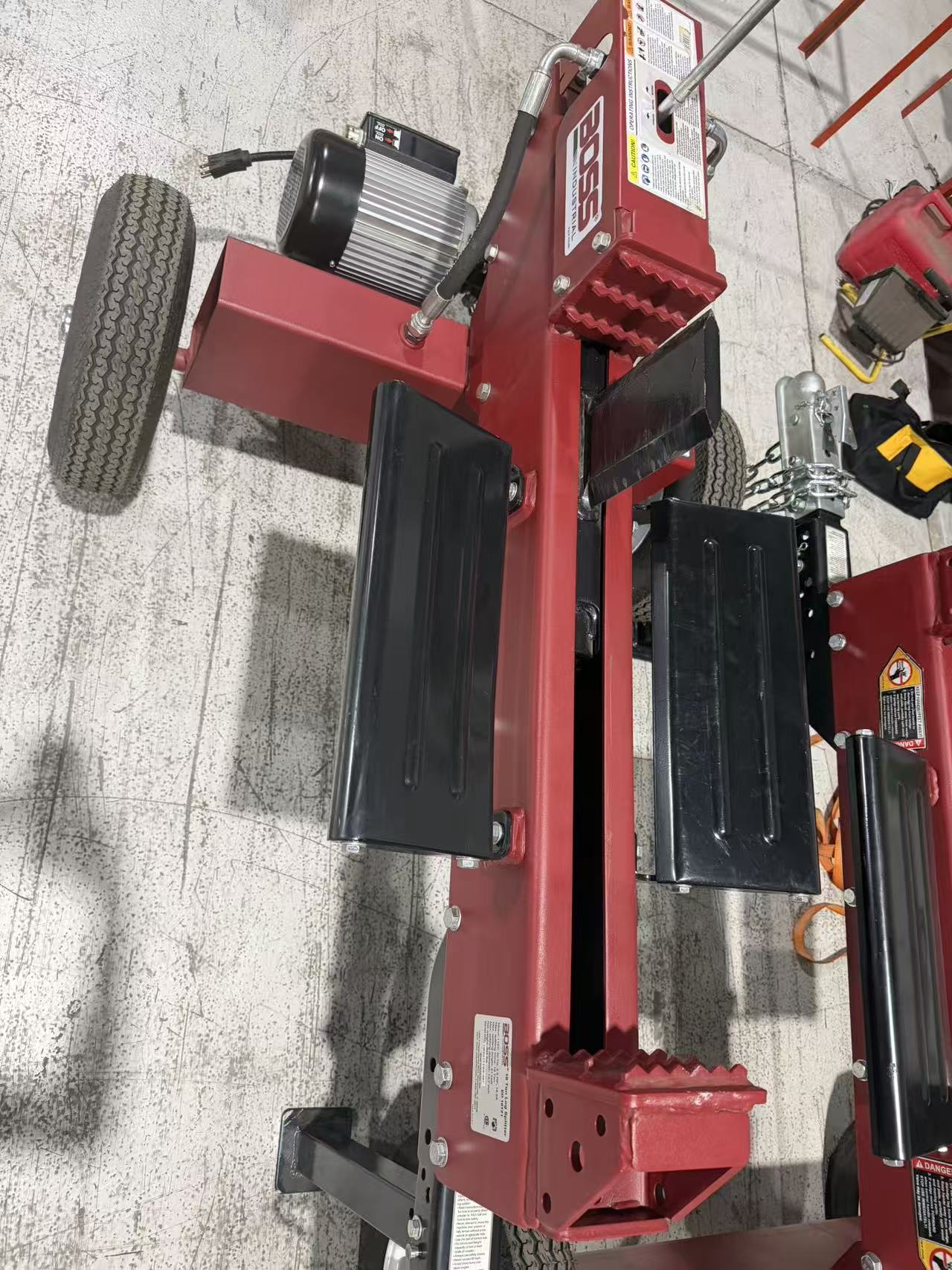 Dent and Ding - 16 Ton Electric Log Splitter- ED16T21